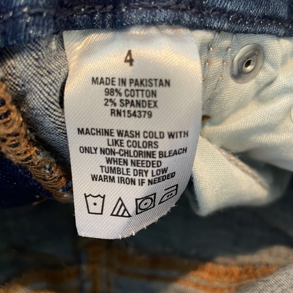 AEROPOSTALE Super High Rise Stretch Jean Shorts SZ 4 Button Front Women - Picture 10 of 10